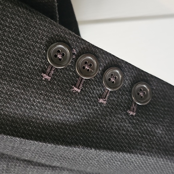 Body by Victoria Charcoal Gray Fitted Blazer – Size 10 - Picture 4 of 6